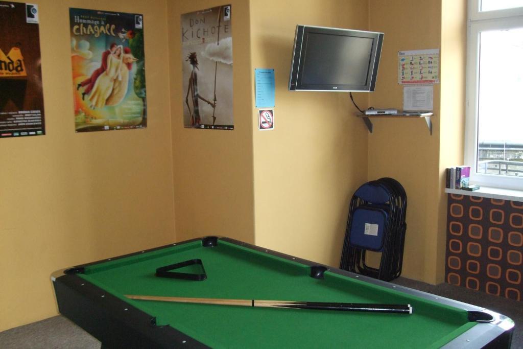 Old Walls Hostel คราคูฟ ภายนอก รูปภาพ