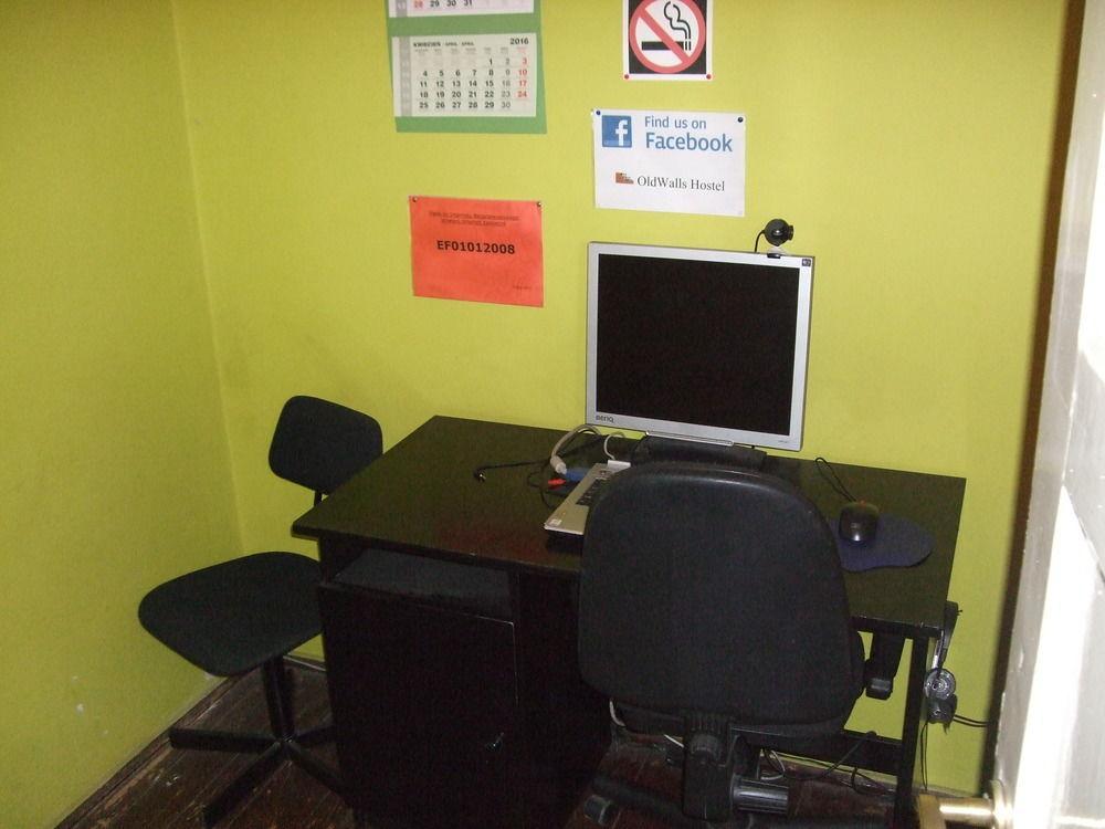 Old Walls Hostel คราคูฟ ภายนอก รูปภาพ