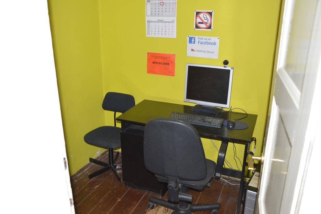 Old Walls Hostel คราคูฟ ภายนอก รูปภาพ
