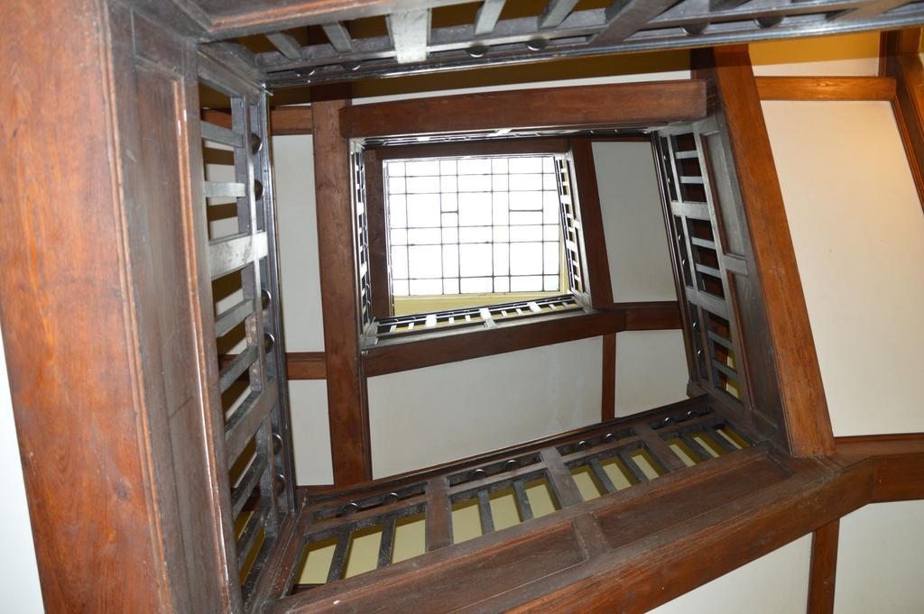Old Walls Hostel คราคูฟ ภายนอก รูปภาพ