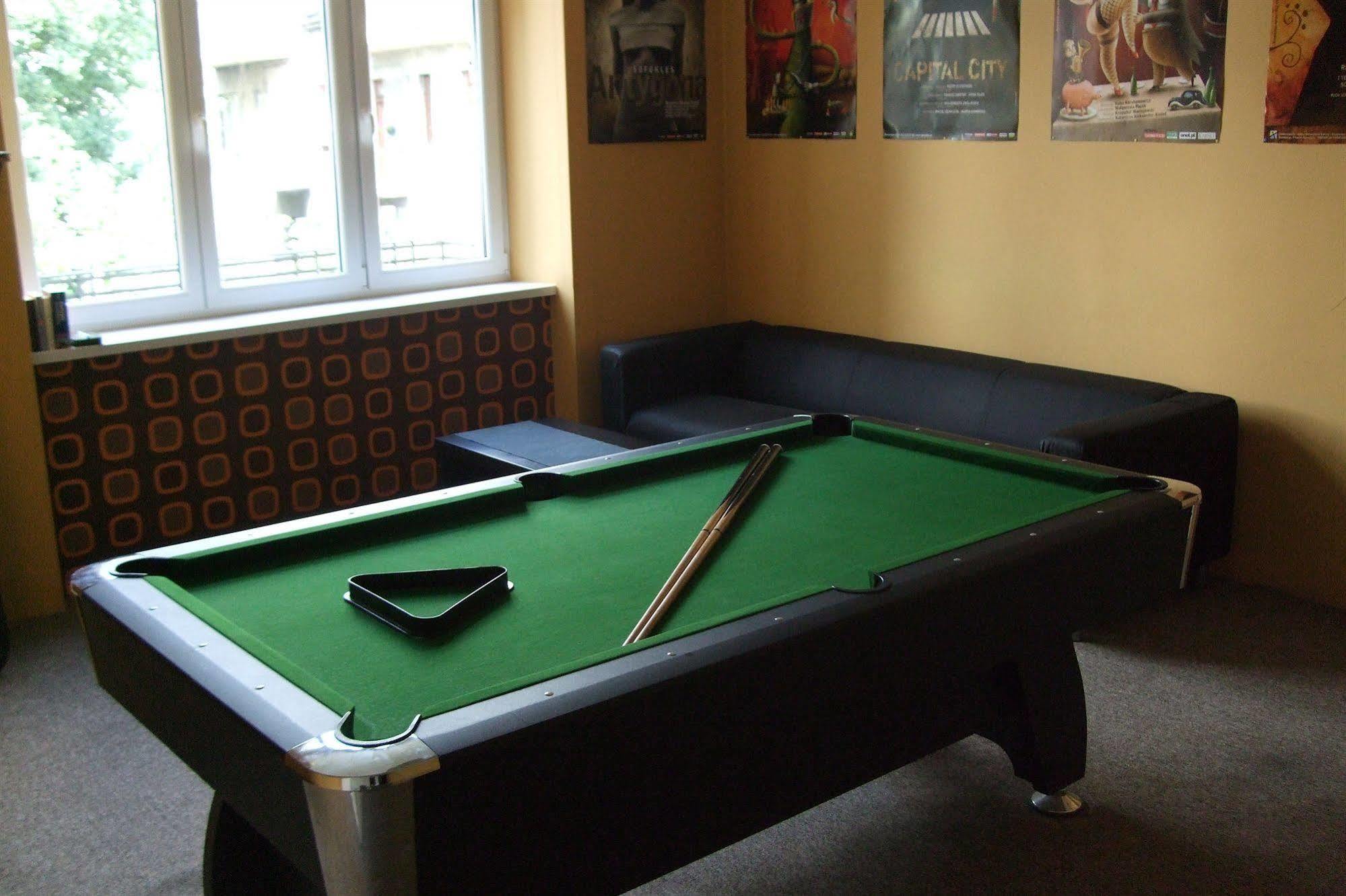 Old Walls Hostel คราคูฟ ภายนอก รูปภาพ